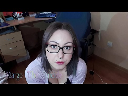 ❤️ Noia sexy amb ulleres xucla un consolador profundament davant la càmera Súper sexe al ca.teatroporno.ru