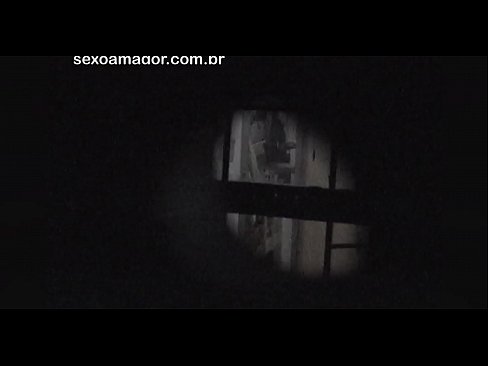 ❤️ Blondie és gravada en secret per un voyeur del barri amagat darrere de maons buits Súper sexe al ca.teatroporno.ru